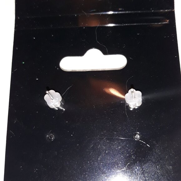 Floral Tulip Flower Glitter Stud Button Earrings on Gold leaf in Acrylic - Picture 3 of 5